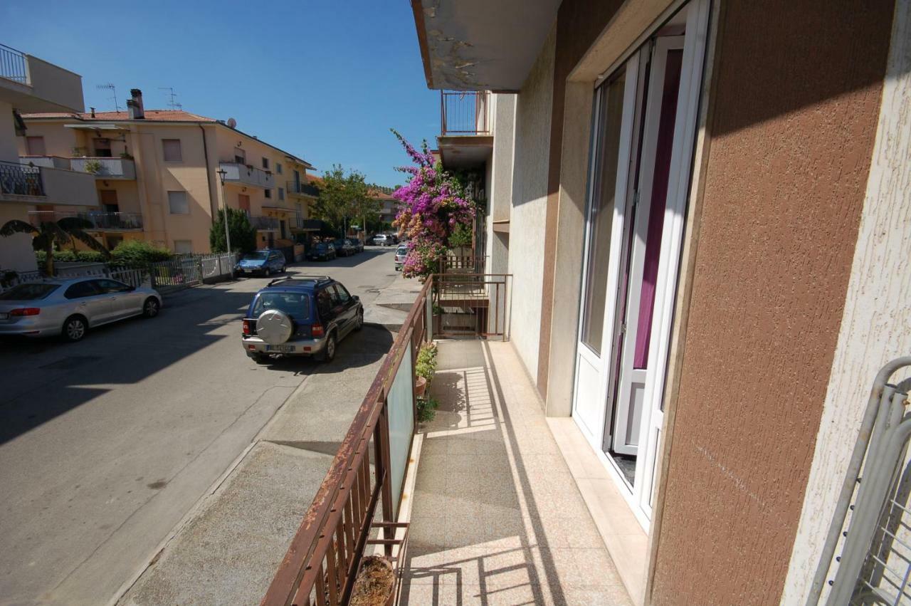 Appartamento Al Mare A Silvi Marina Buitenkant foto